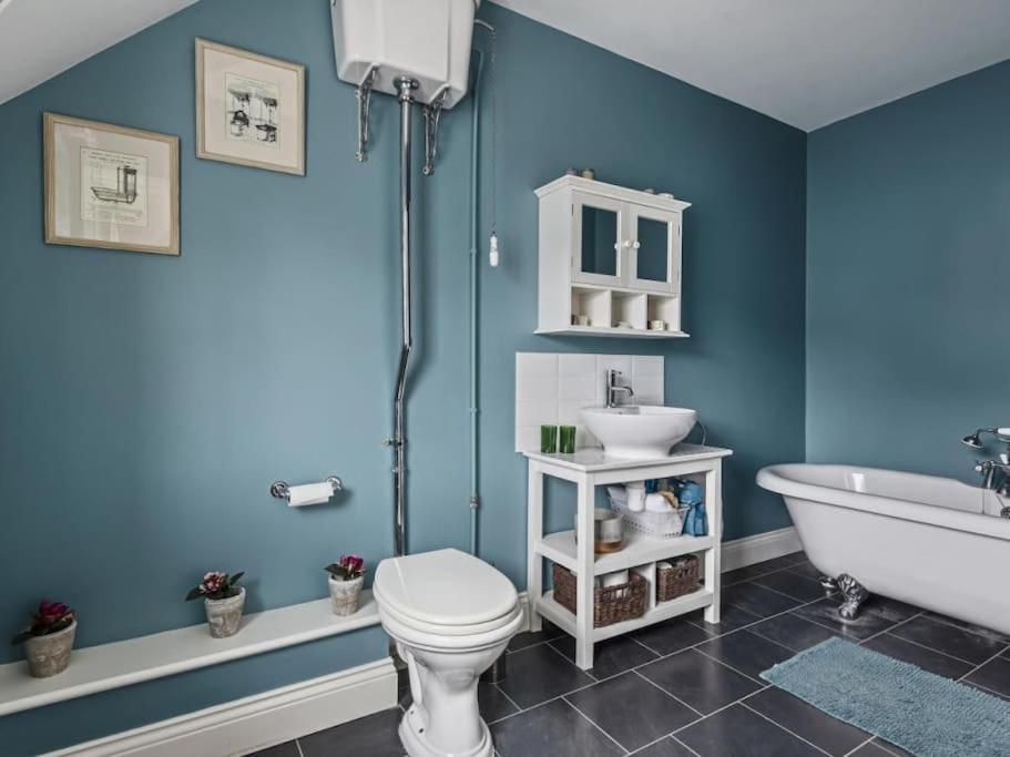 Large Coastal Cottage, Private Indoor Pool, Hut Tub, Sauna And Steam Pod Weymouth Eksteriør bilde