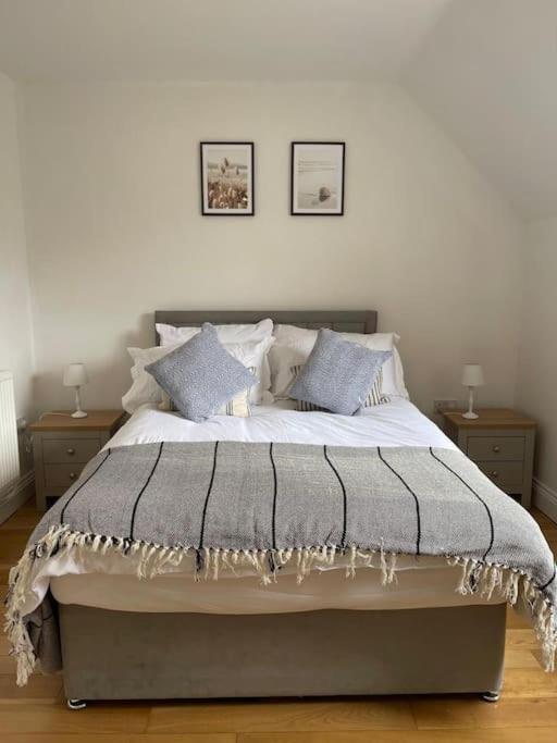 Large Coastal Cottage, Private Indoor Pool, Hut Tub, Sauna And Steam Pod Weymouth Eksteriør bilde