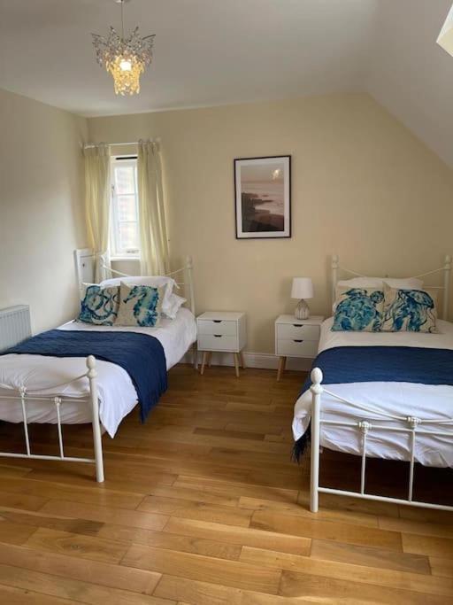 Large Coastal Cottage, Private Indoor Pool, Hut Tub, Sauna And Steam Pod Weymouth Eksteriør bilde